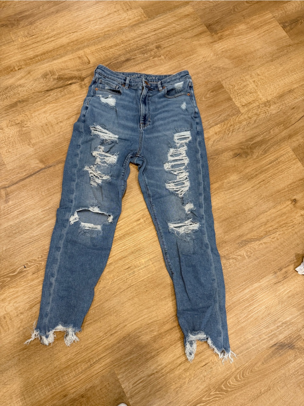 American Eagle Outfitters Women's Distressed Skinny Jeans in Blue